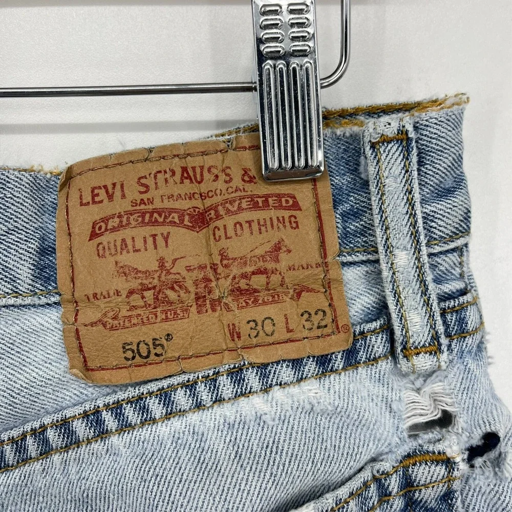 Levis 505 Mens Distressed Straight Fit Denim Jean Shorts Light Wash W30 Vtg